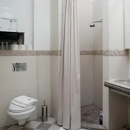 Luxury In Old City *