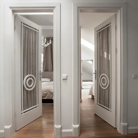 Luxury In Old City