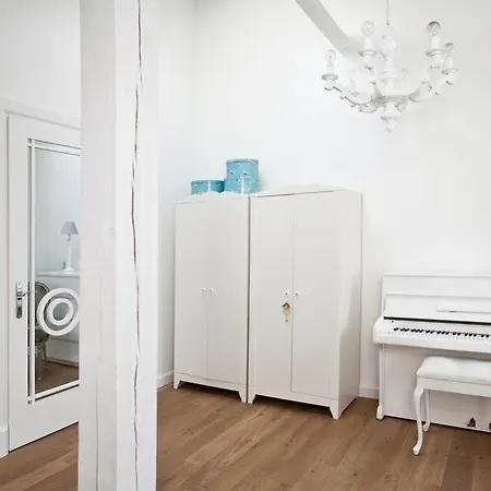 Luxury In Old City דירה וילנה